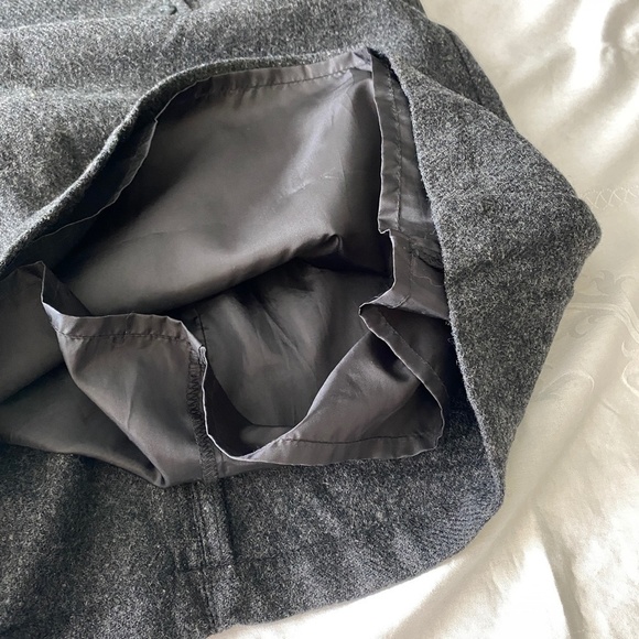 Old Navy Women's Wool Blend Low Waist Lined Skirt Size 8 Button Flap Front Midi - Picture 7 of 12